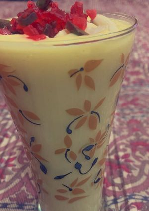 A picture of Mango shake.