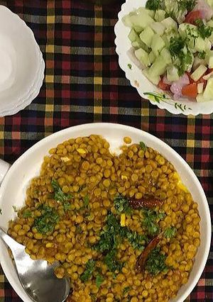 A picture of Dry Chana Dal.
