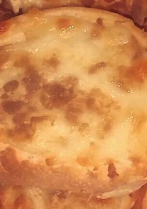 صورة لوصفة الصمون الفرنسي بثوم والجبنه