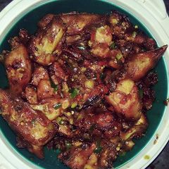 A picture of Pepper chicken.
