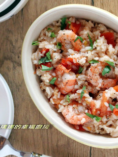 一整顆番茄飯加料版～鮮蝦蘿勒番茄燉飯 的食譜成品照片