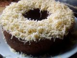 Bolu coklat topping keju