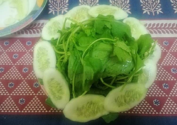 How to Prepare Homemade Rocket Salad
