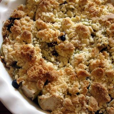 Super Easy Apple Crumble Recipe By Hiroko Liston Cookpad