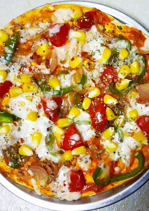 A picture of Pizza in Kadhai.