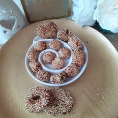 A picture of Andrasay Sweet Rice pakoras.
