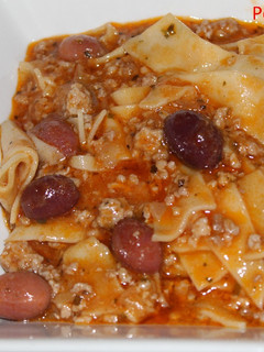 Una foto de Guiso de lasaña con carne picada,