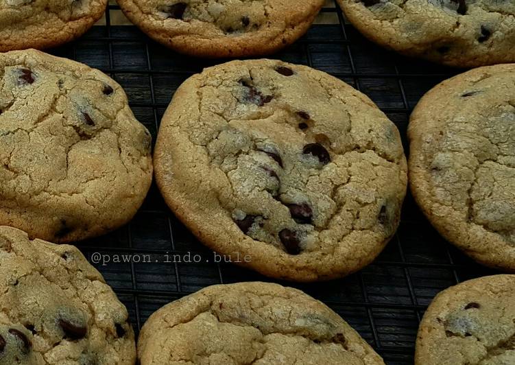 Chocolate Chip Cookie