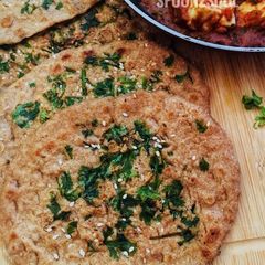A picture of Tawa Khameeri Roti.