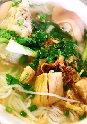 Hình của món Canh măng khô giò heo.