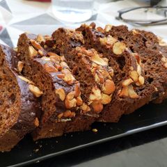A picture of Banana bread cake.