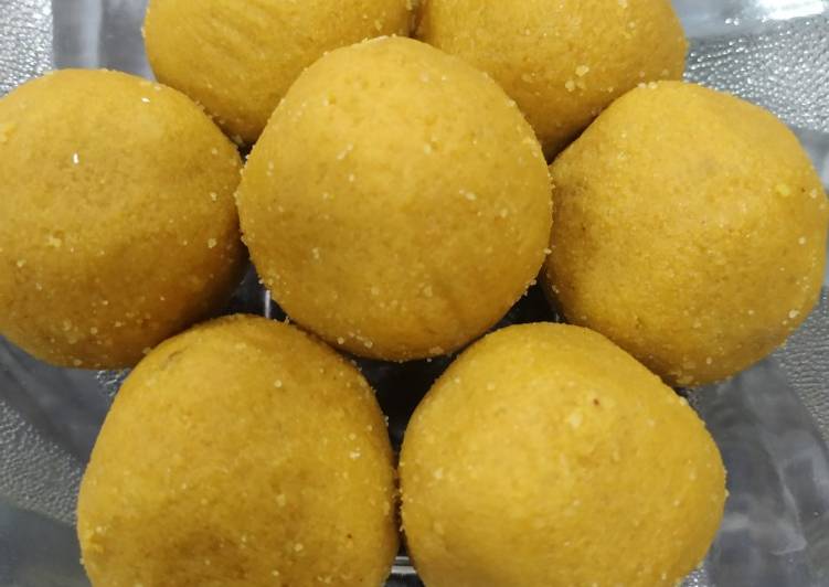 Simple Way to Prepare Besan (Besan k ladoo)