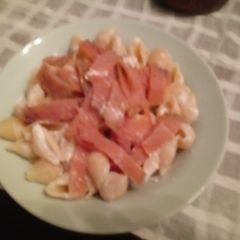 A picture of Pasta with ricotta and smoked salmon.