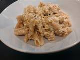 Ζυμαρικά με κρεμώδη scrambled eggs & τυριά 🥚🧀