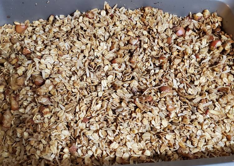 Simple Way to Prepare Speedy Granola (Apple Spice)