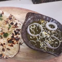 A picture of Palak paneer.