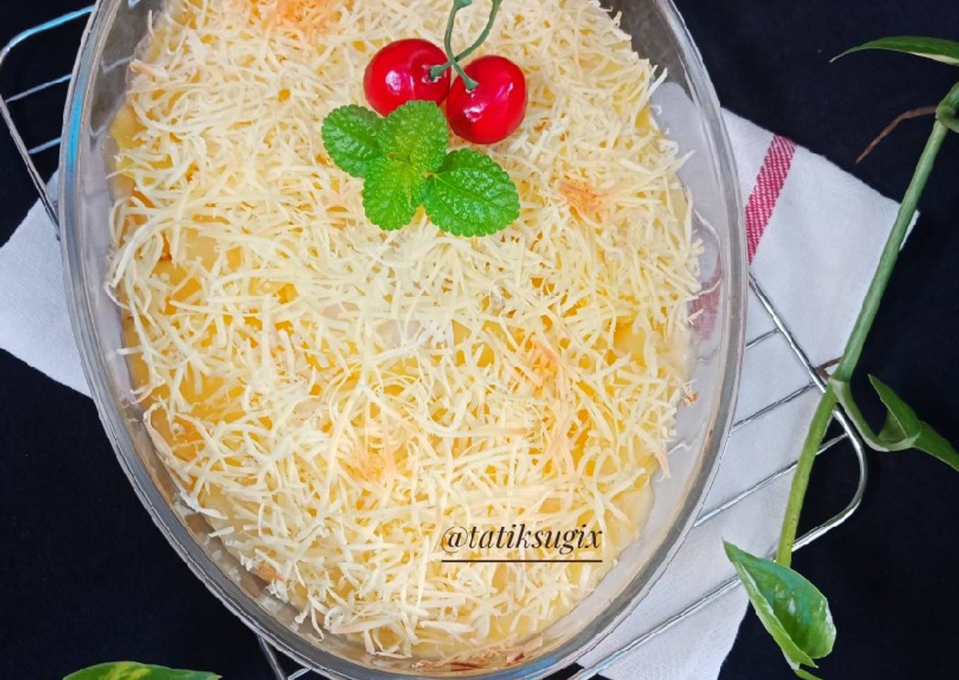 Gratin de Pomme de Terre (Kentang Panggang)