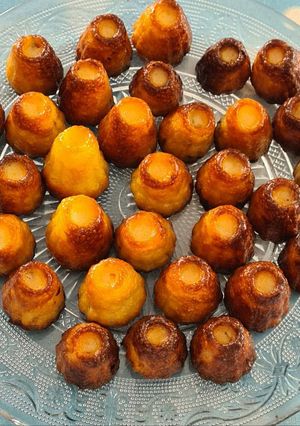 Une photo de Mini cannelés truite fumée