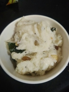 રવા ના ઉપમા(Rava Na Upma Recipe In Gujarati) રેસીપી મુખ્ય ફોટો