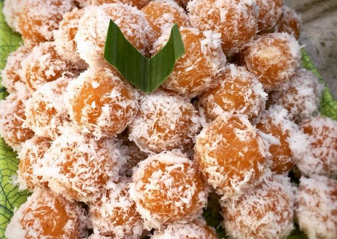 Langkah Mudah untuk Membuat Klepon ubi, Enak