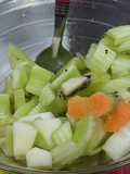 Ensalada de apio y fruta