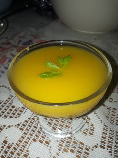 A picture of Mango juice.