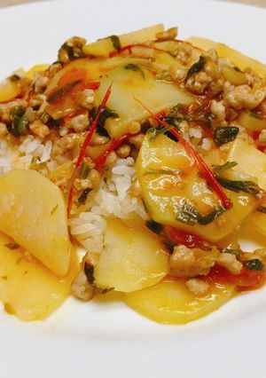 Hình của món Cơm khoai tây xào.
