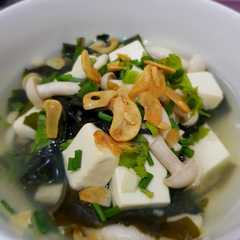 Sup Rumput Laut রেসিপির প্রধান ছবি