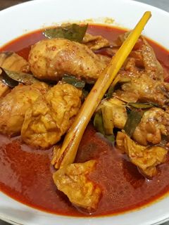 Foto resep Semur Ayam Tahu Pedas
