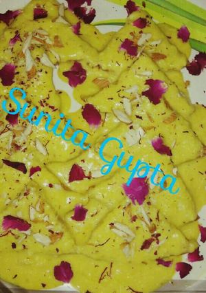 A picture of #Ramdan #Shahi tukda with mango rabdi.