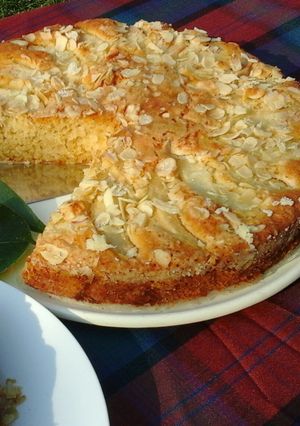 Kókuszos-körtés süti, gluténmentesen recept fotója