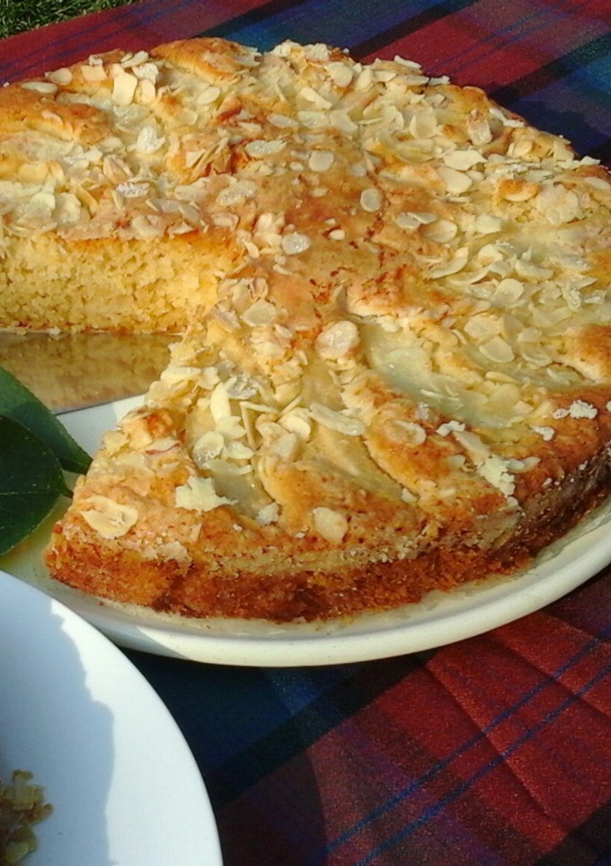 Kókuszos-körtés süti, gluténmentesen recept fotója