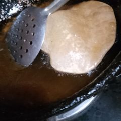 A picture of Puri.