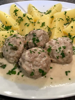 Királyhegyi húsgombóc recept fotója