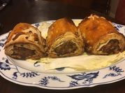 A picture of bread pastries