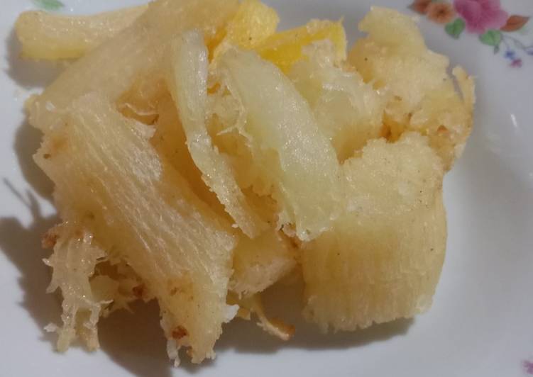 Singkong goreng merekah