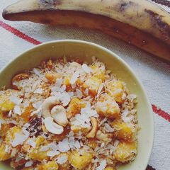 A picture of Banana nuruku.