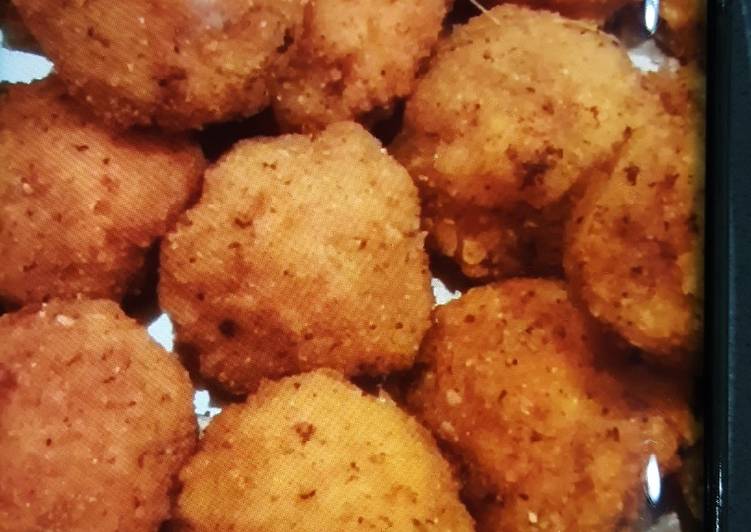 Recipe of Delicious Fried Macaroni and cheese balls