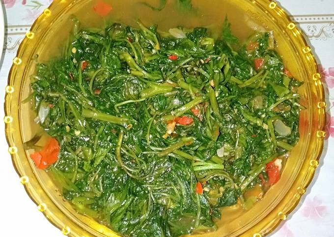 Resep Tumis Kangkung Pedes Simple, Enak Banget