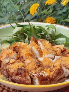 Hình của món Gà rút xương chiên giòn rắc phomai.