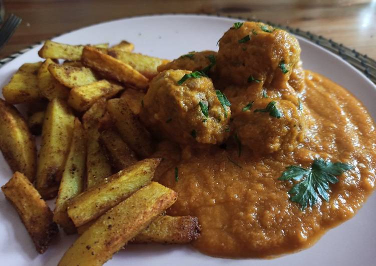 Albóndigas con patatas al horno