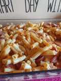 Macarrones con queso y tocino