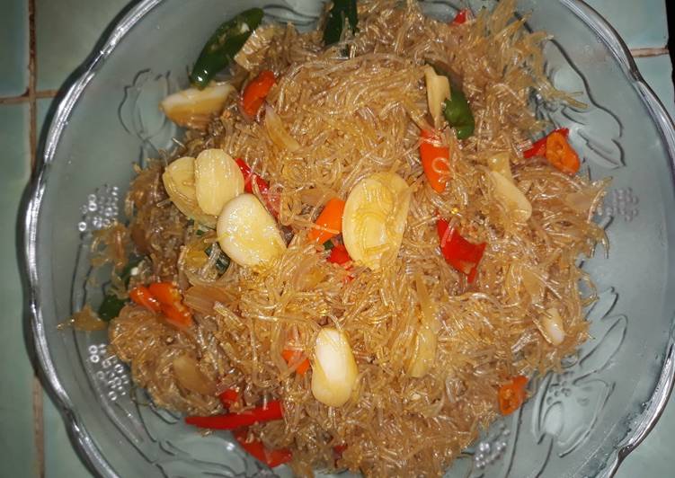 Bagaimana Menyiapkan Soun Goreng Anti Gagal