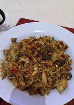 Foto resep Mie goreng Ayam suir 