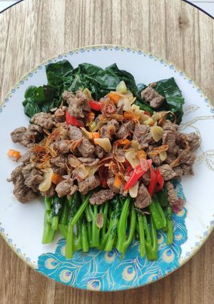 Foto resep Tumis kailan mix daging sapi