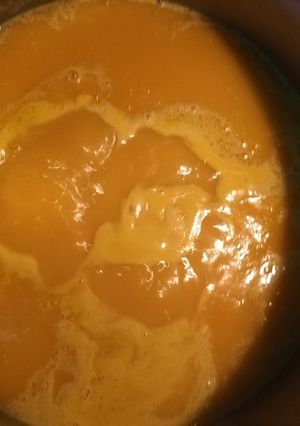 Una foto de Sopa de zanahoria y zapallo