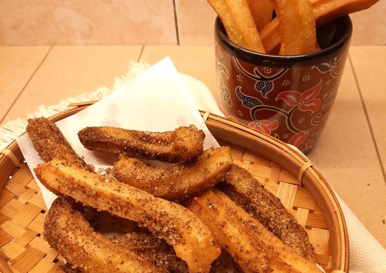 Cara Menghidangkan Churros Untuk Pemula!