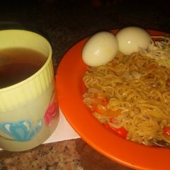 A picture of Indomie Egg With Lipton.