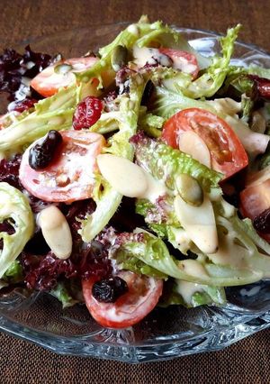Hình của món Salad trộn.