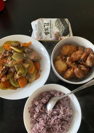 Hình của món Cơm nhà số 2.